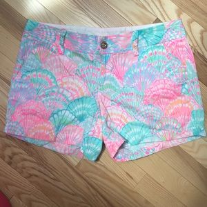 Lilly Pulitzer Callahan Shorts size 8 EUC